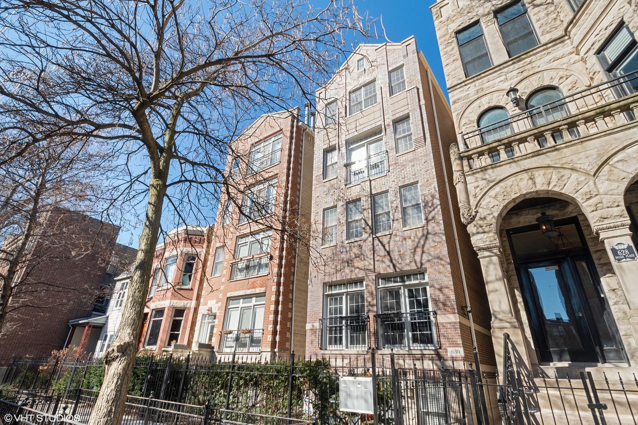 630 W Briar Pl. #4, Chicago, IL 60657