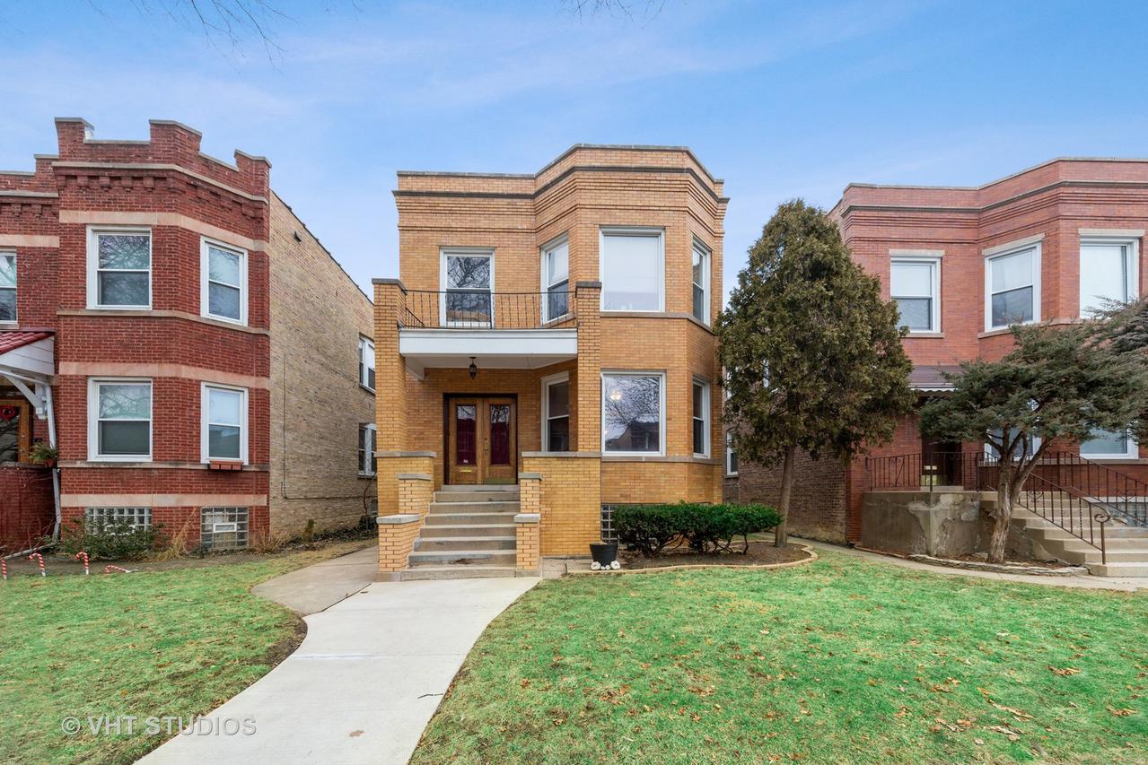 5246 W Hutchinson St., Chicago, IL 60641