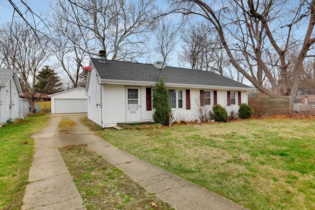 206 E State St., Mahomet, IL 61853