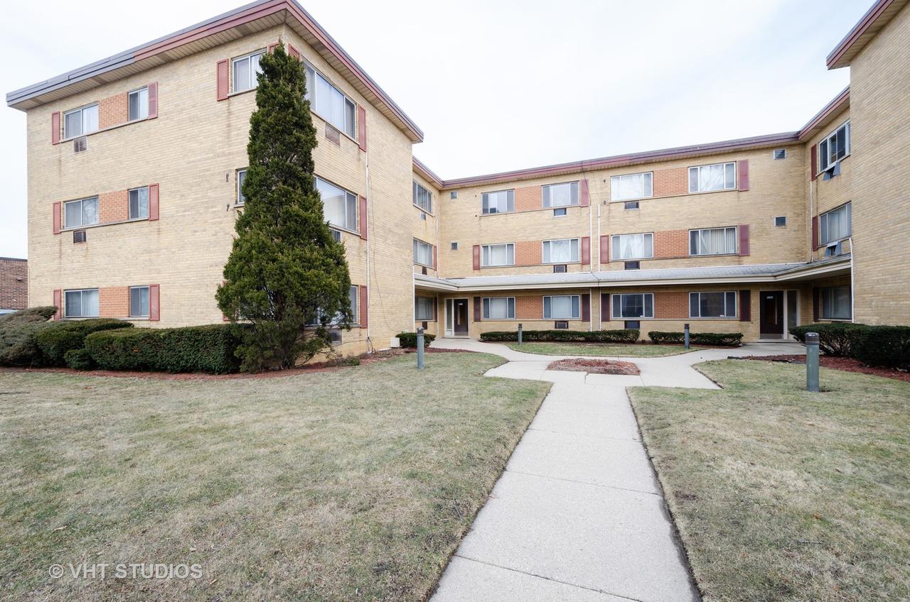 9211 Skokie Blvd. #208, Skokie, IL 60077
