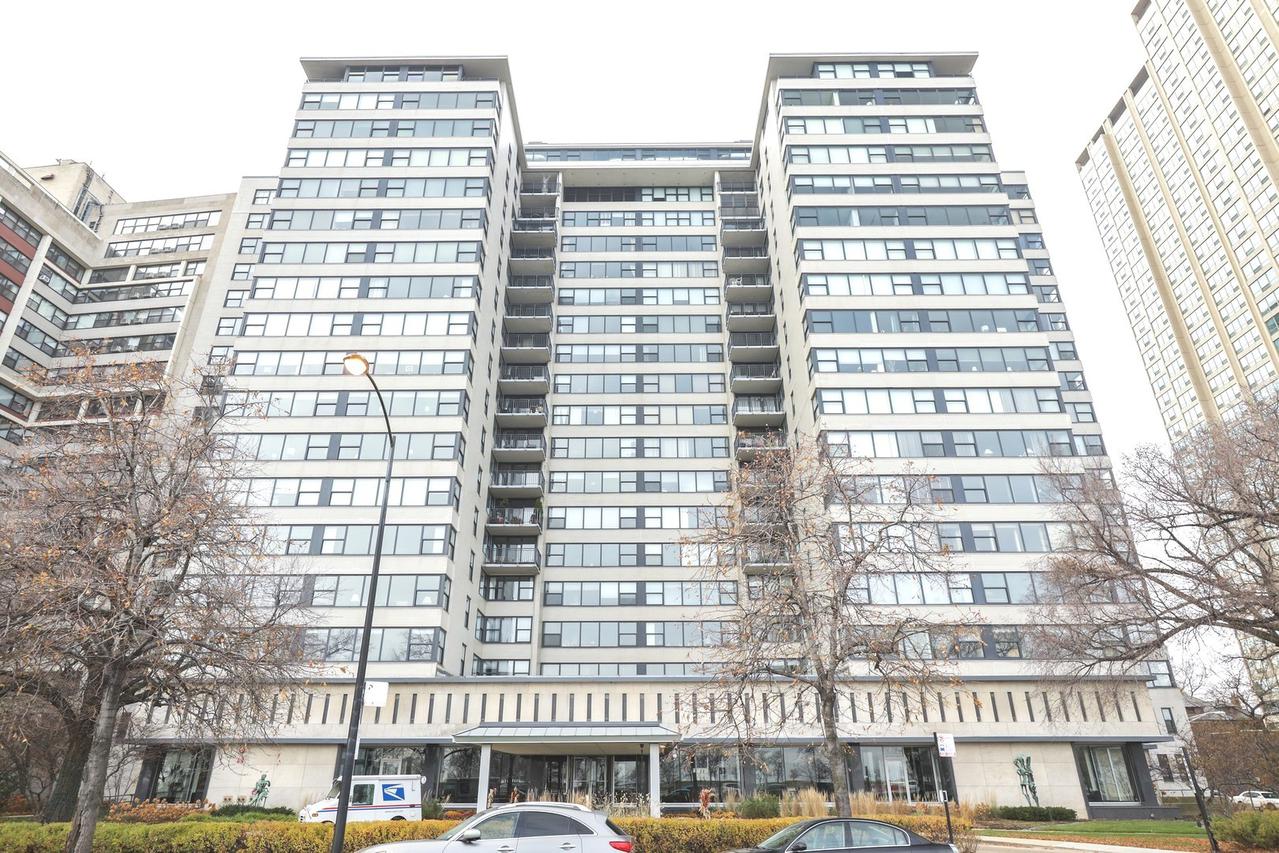 3430 N Lake Shore Dr. #3N, Chicago, IL 60657