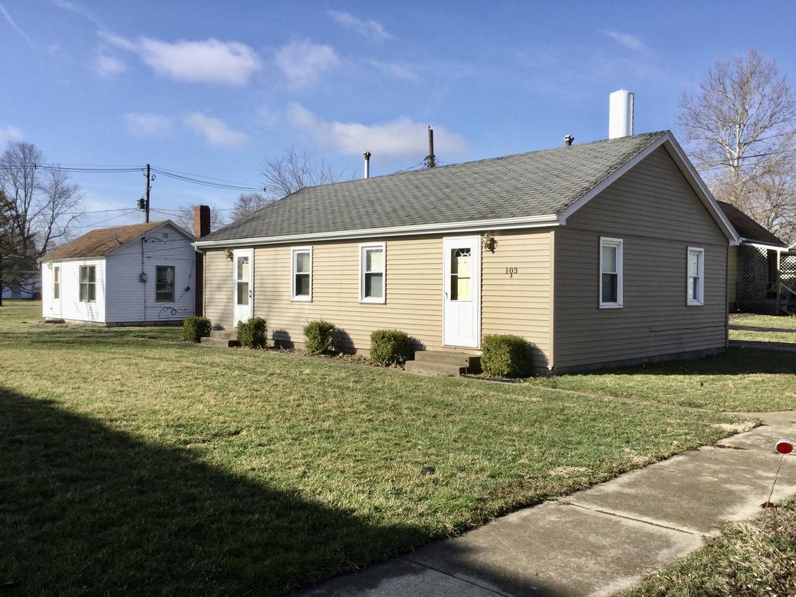 103 Eads St., Thomasboro, IL 61878