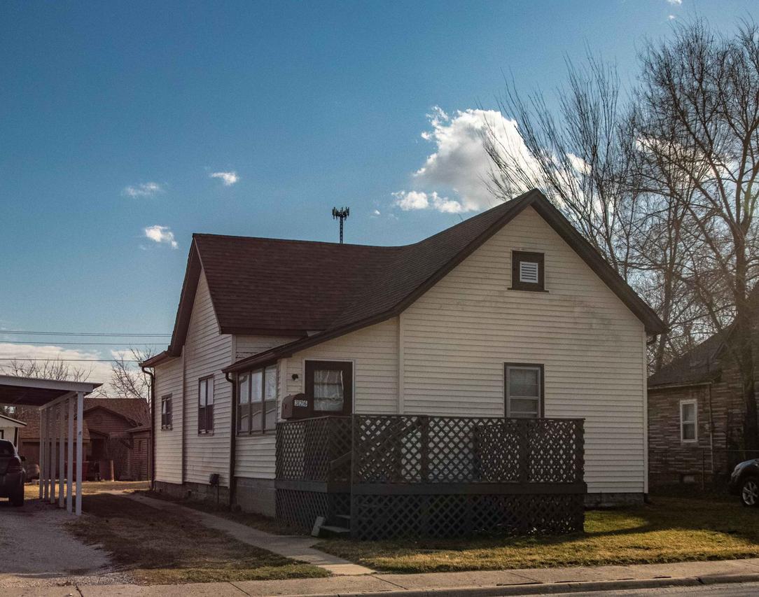 326 W Main St., Westville, IL 61883