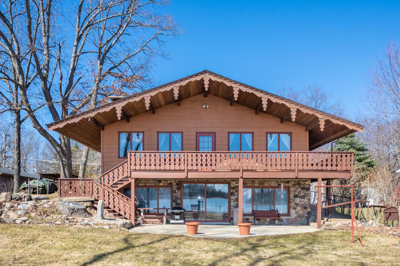 22723 W Silver Lake Ave., Antioch, IL 60002