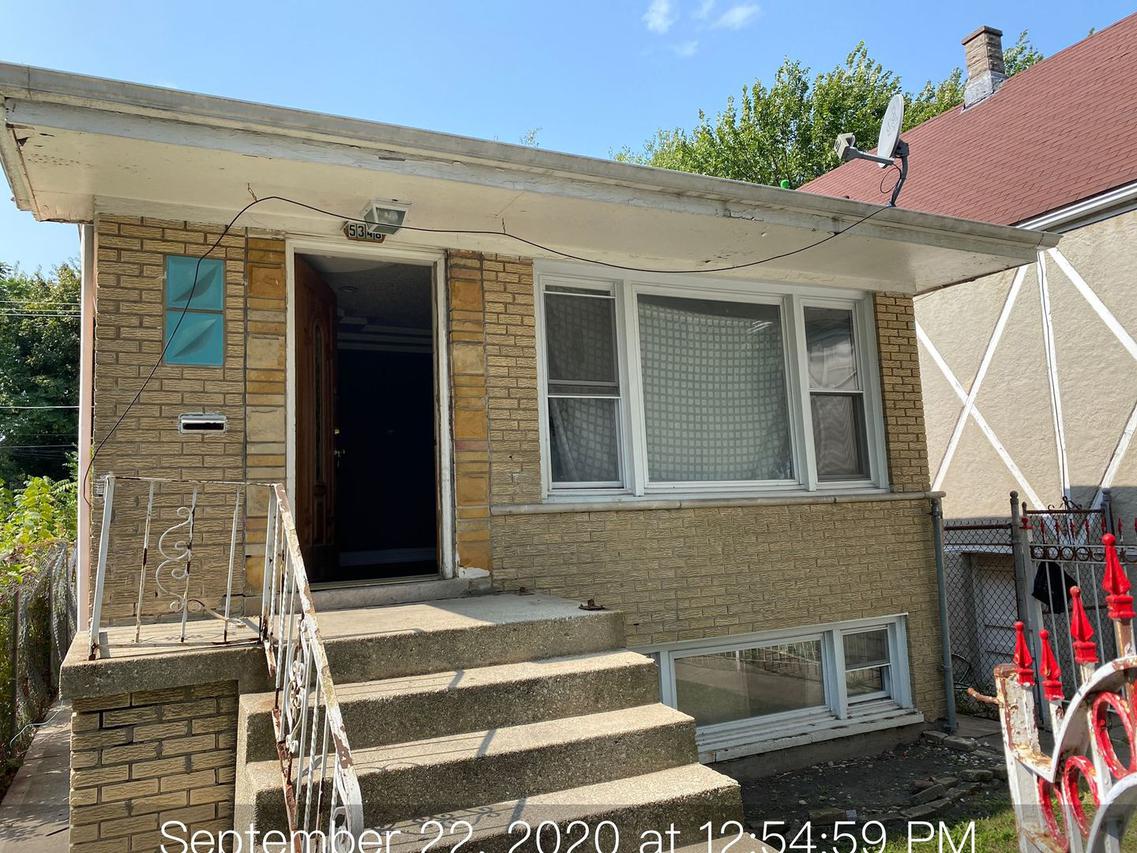 5348 S Damen Ave., Chicago, IL 60609