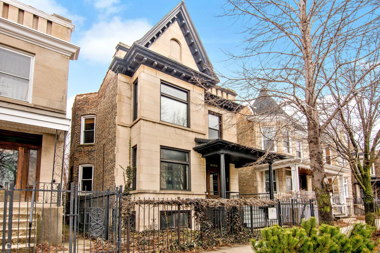 4746 N Ashland Ave., Chicago, IL 60640