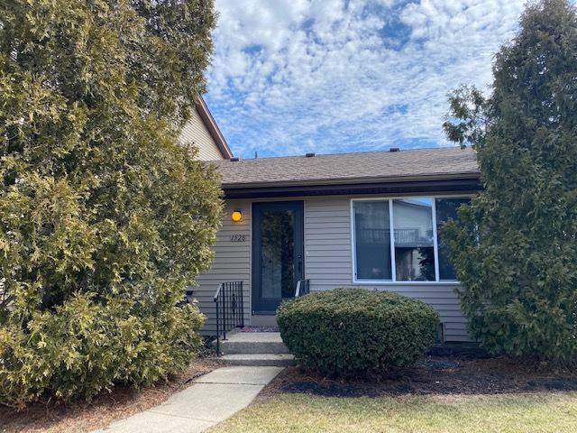 1528 Timberwood Ct., Sycamore, IL 60178