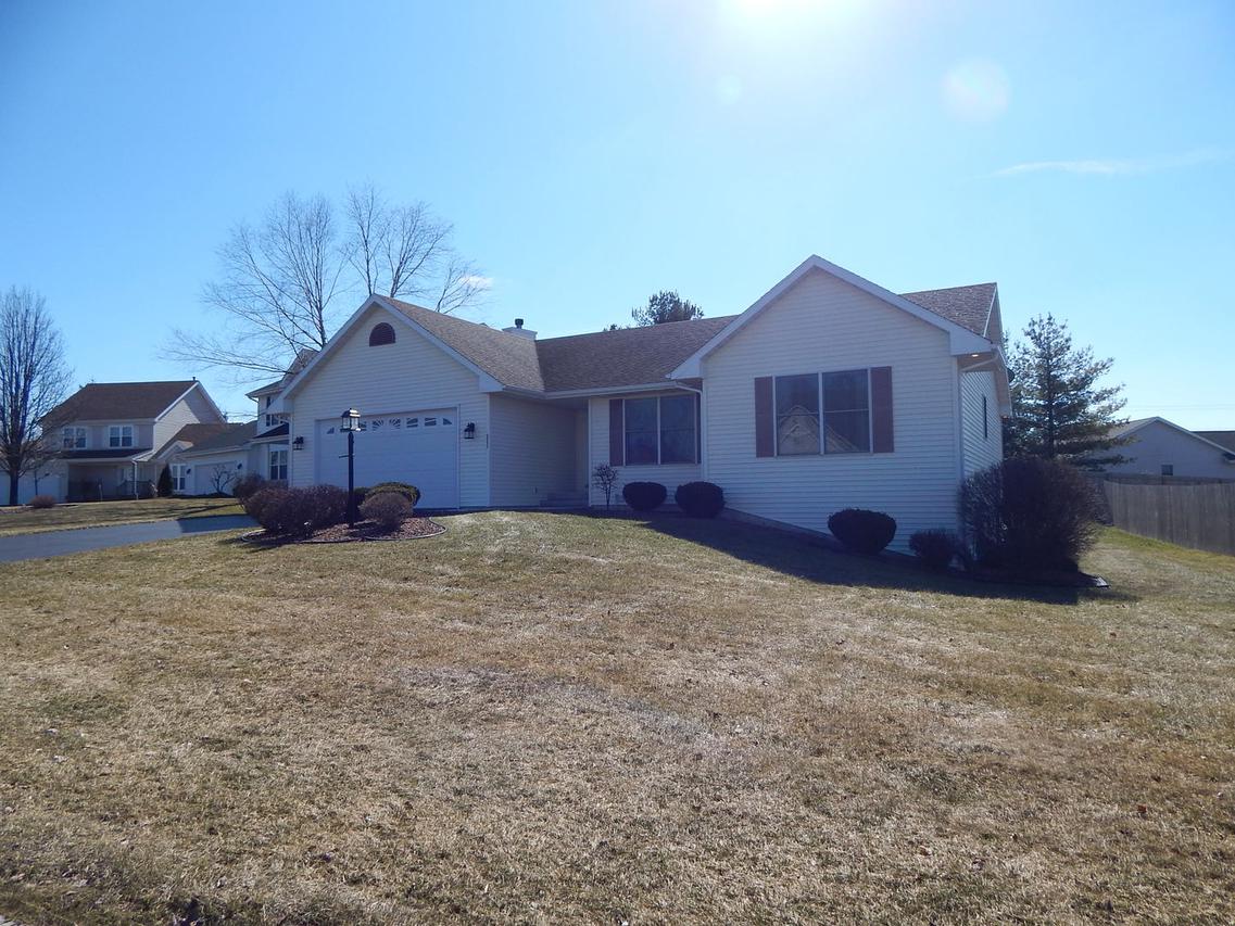 5511 Eagle Valley Tr., Machesney Park, IL 61115