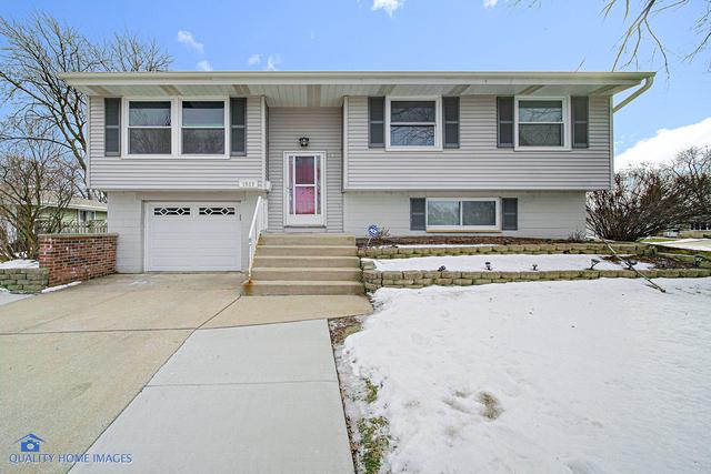1513 Dedham Ln., Schaumburg, IL 60193