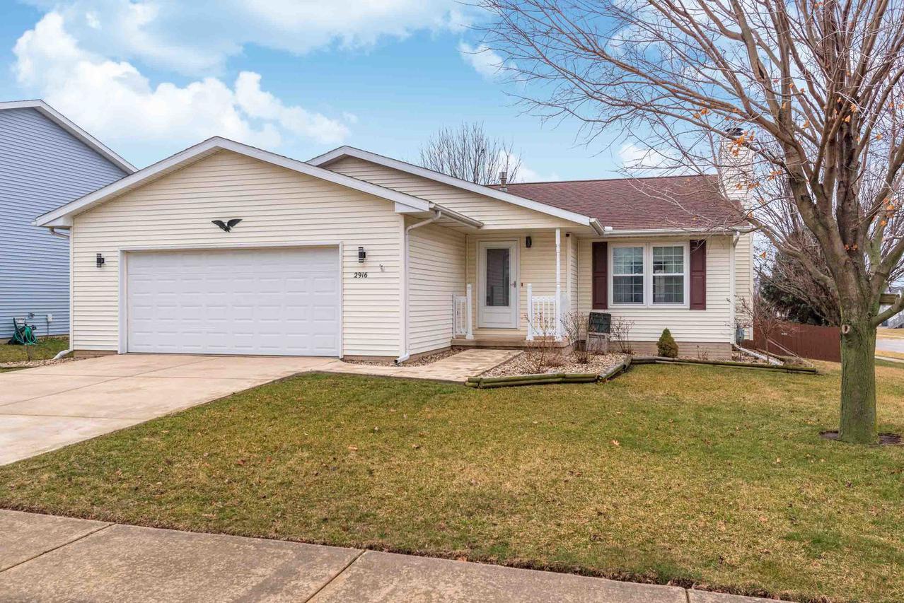 2916 Scarborough St., Bloomington, IL 61705