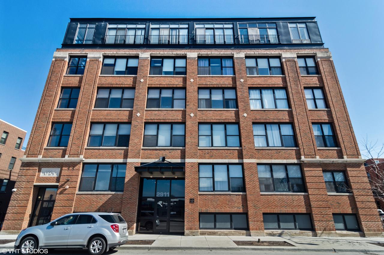 2911 N Western Ave. #208, Chicago, IL 60618