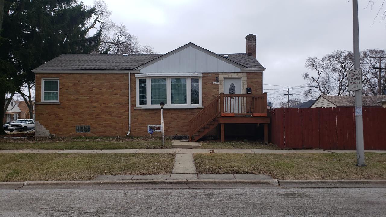 347 Granville Ave., Bellwood, IL 60104
