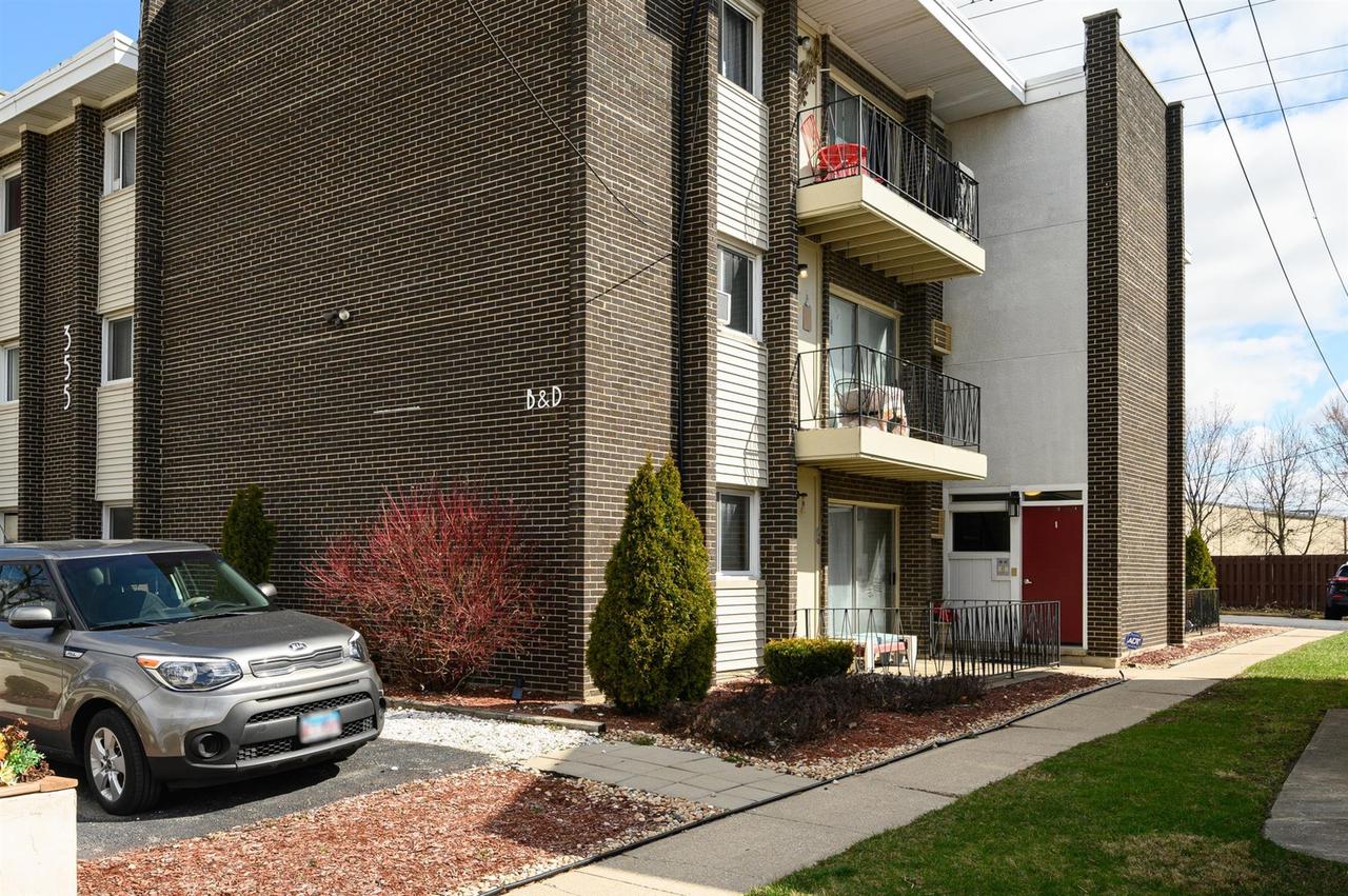 355 Bluff Ave. #3B, La Grange, IL 60525