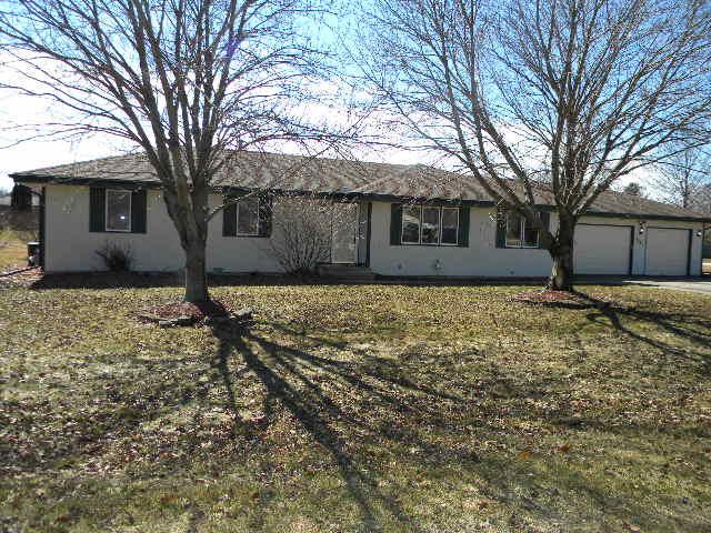 4381 Leeash Ct., Roscoe, IL 61073