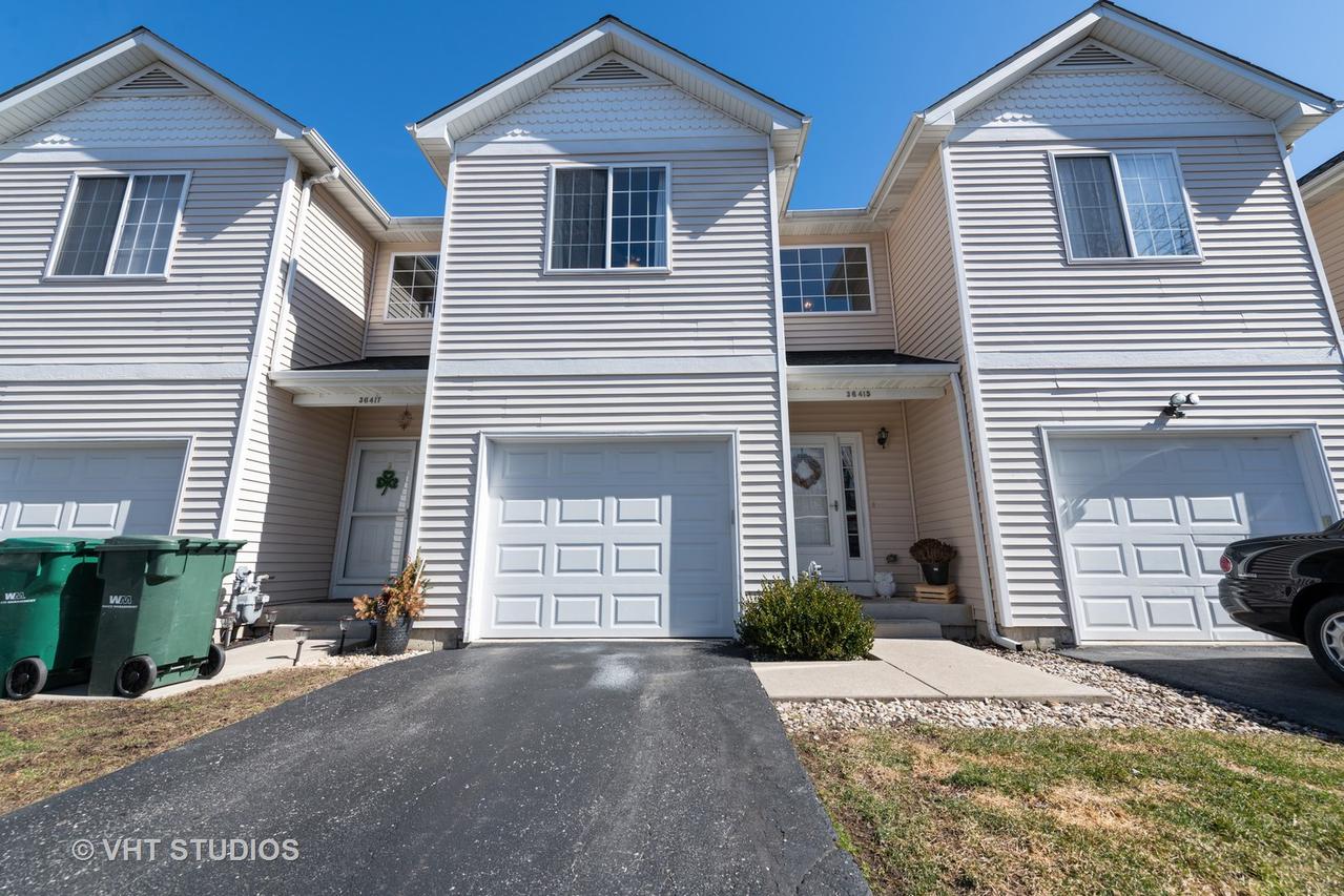 36415 N Hutchins Rd., Gurnee, IL 60031