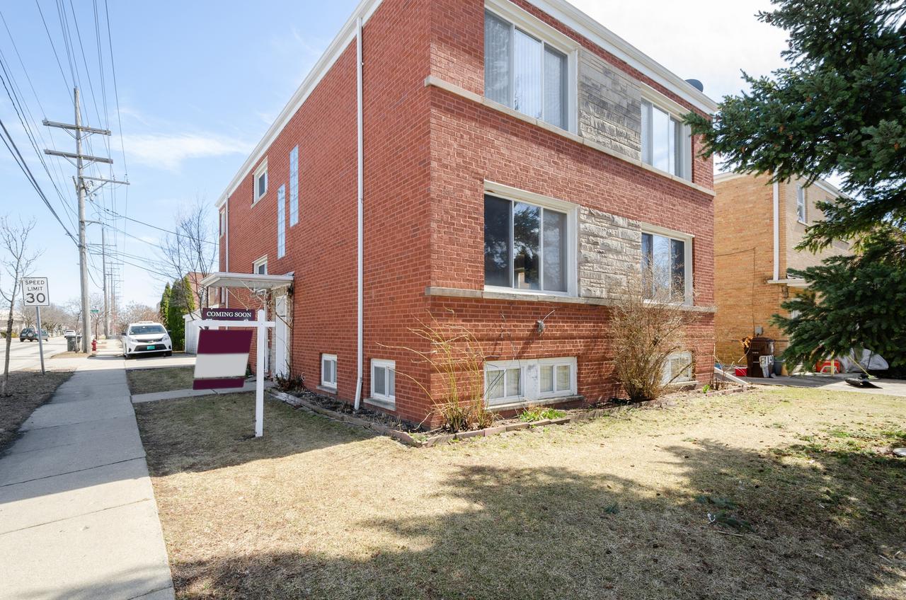 5021 Church St., Skokie, IL 60077