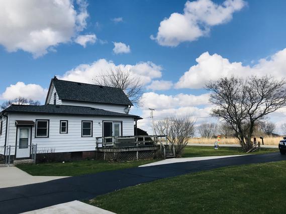 29939 Lukens Rd., Sycamore, IL 60178