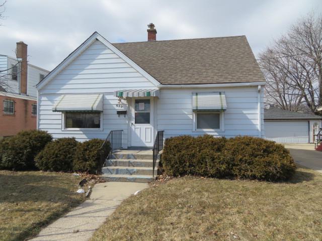 620 S Martin Luther King Jr Ave., Waukegan, IL 60085