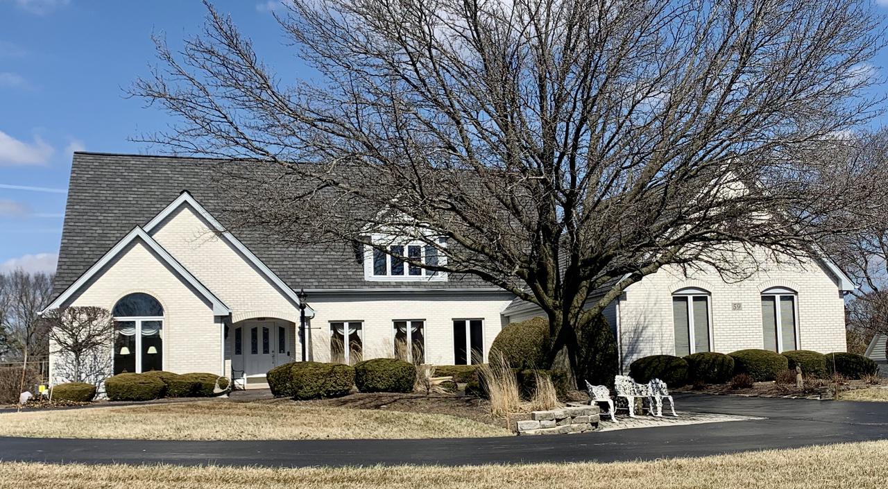 59 Horseshoe Ln., Lemont, IL 60439