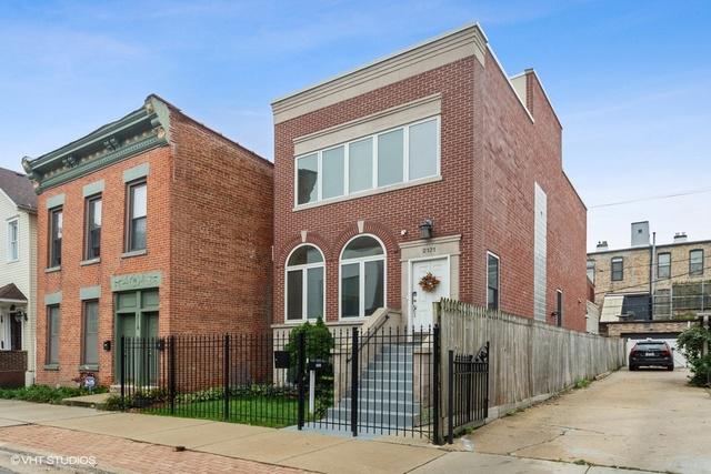 2121 W Race Ave., Chicago, IL 60612