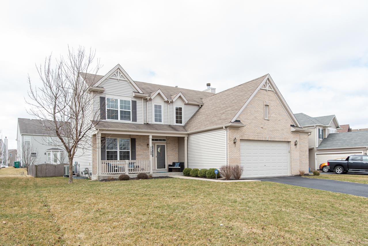 7700 Scarlett Oak Dr., Plainfield, IL 60586