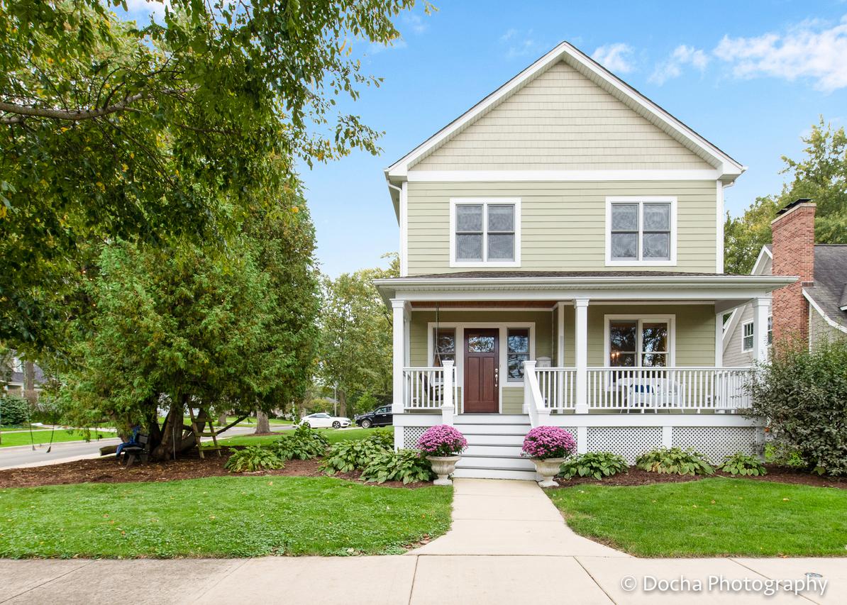 455 Elm St., Glen Ellyn, IL 60137