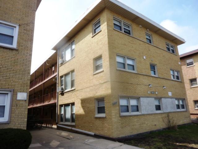 6733 W Irving Park Rd. #2C, Chicago, IL 60634