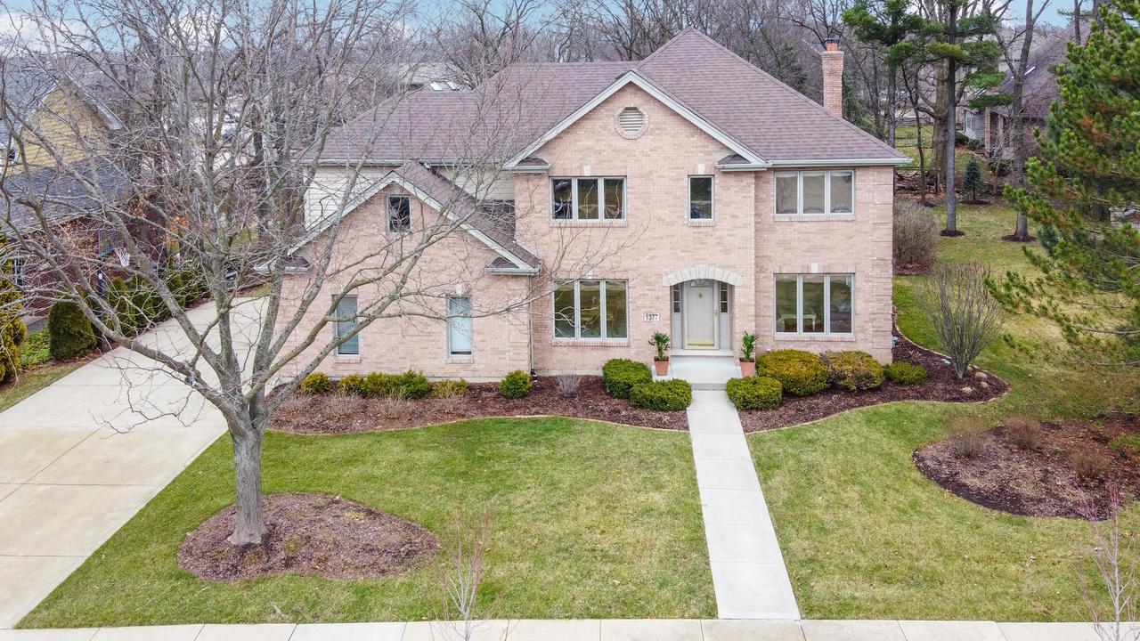 1377 Notre Dame Dr., Lemont, IL 60439