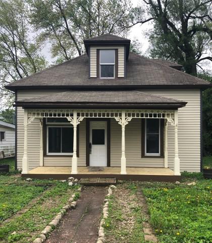 105 W Sherman St., St. Joseph, IL 61873