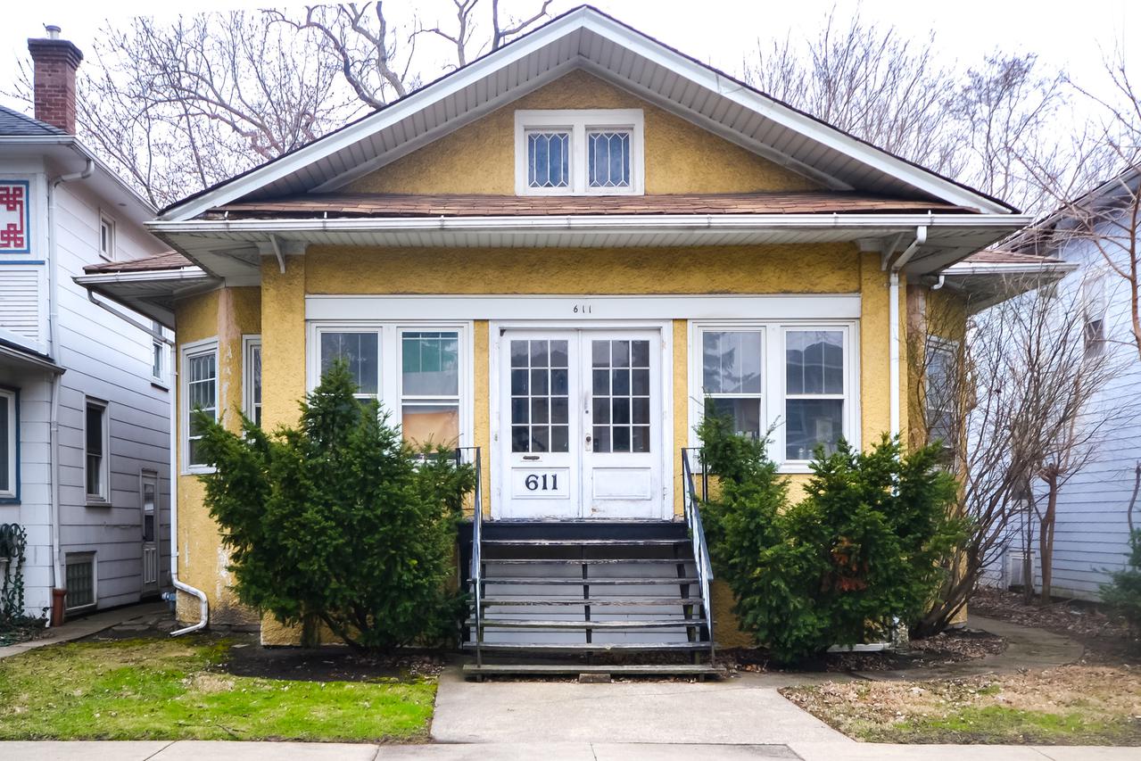 611 S East Ave., Oak Park, IL 60304
