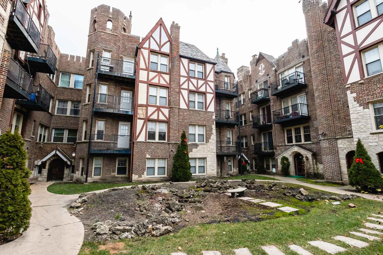 5717 N Kimball Ave. #1S, Chicago, IL 60659
