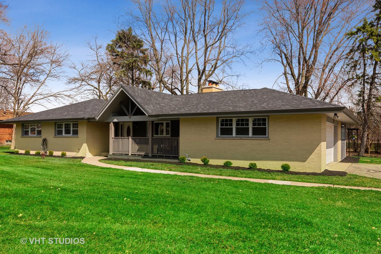 397 Knollwood Ct., Palatine, IL 60067