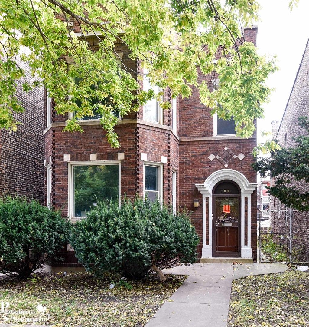 9005 S Muskegon Ave., Chicago, IL 60617