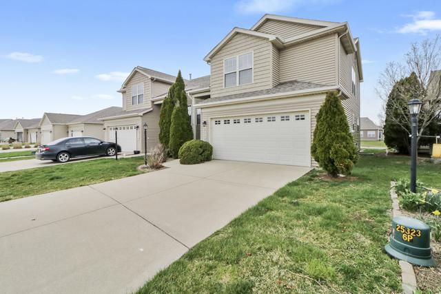 2117 S Stonebrooke Ct., Urbana, IL 61802