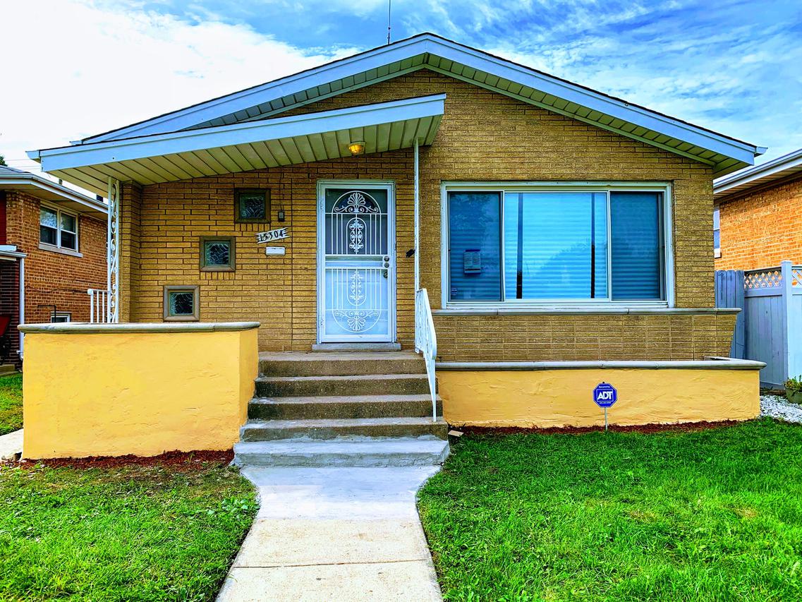 15304 Grant St., Dolton, IL 60419