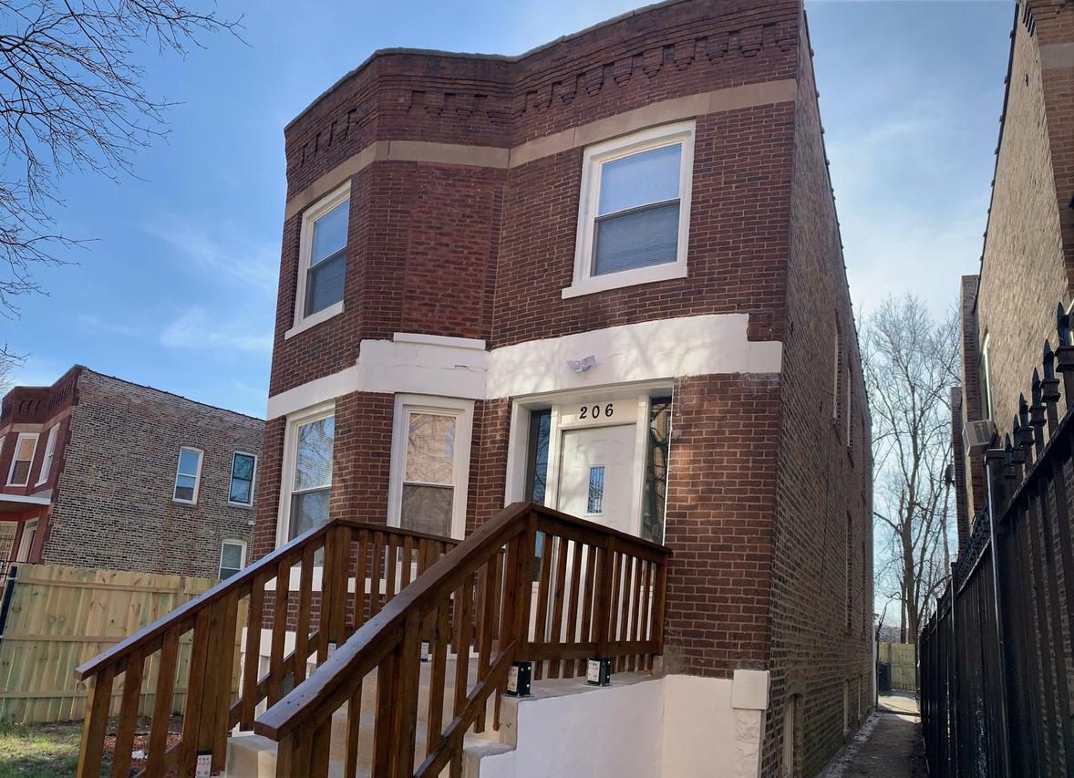 206 N Keeler Ave., Chicago, IL 60624