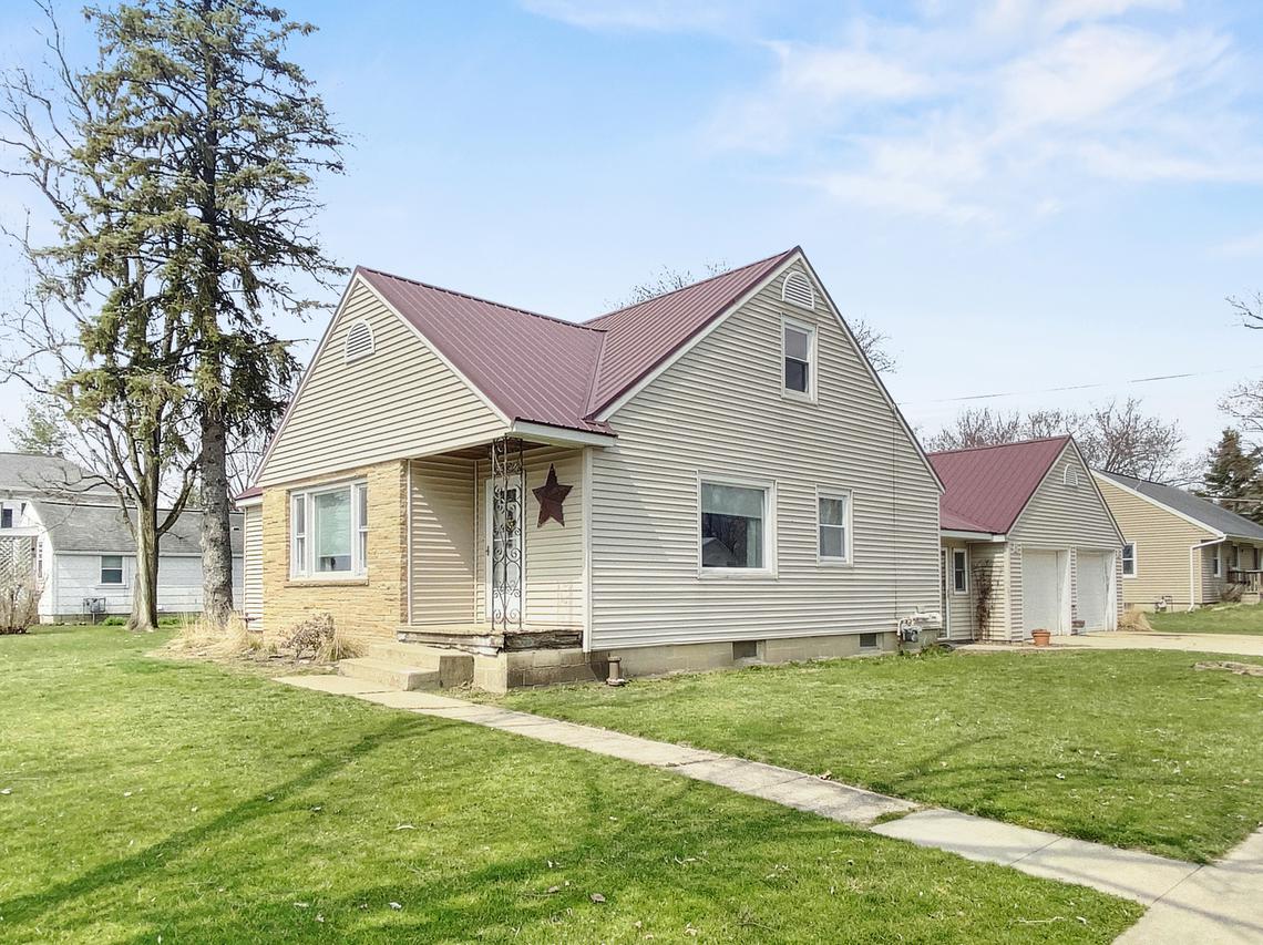 100 Goldmine Rd., Pearl City, IL 61062