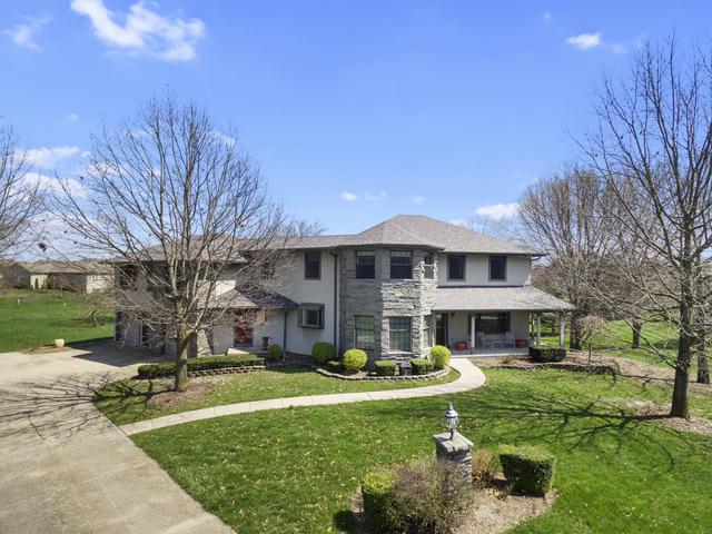 1305 E Walnut Creek Ct., Mahomet, IL 61853