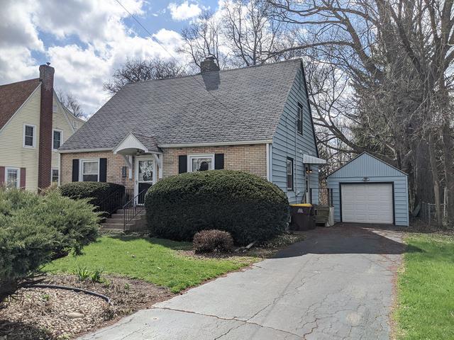1538 S Oak Ave., Freeport, IL 61032