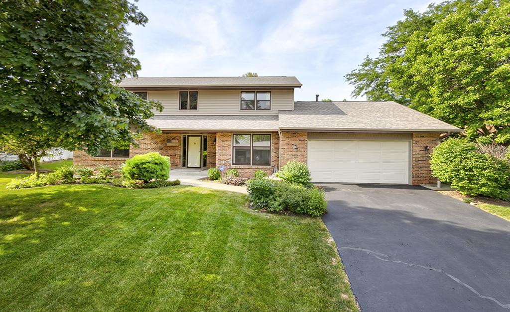 5657 Lambeth Ln., Rockford, IL 61107