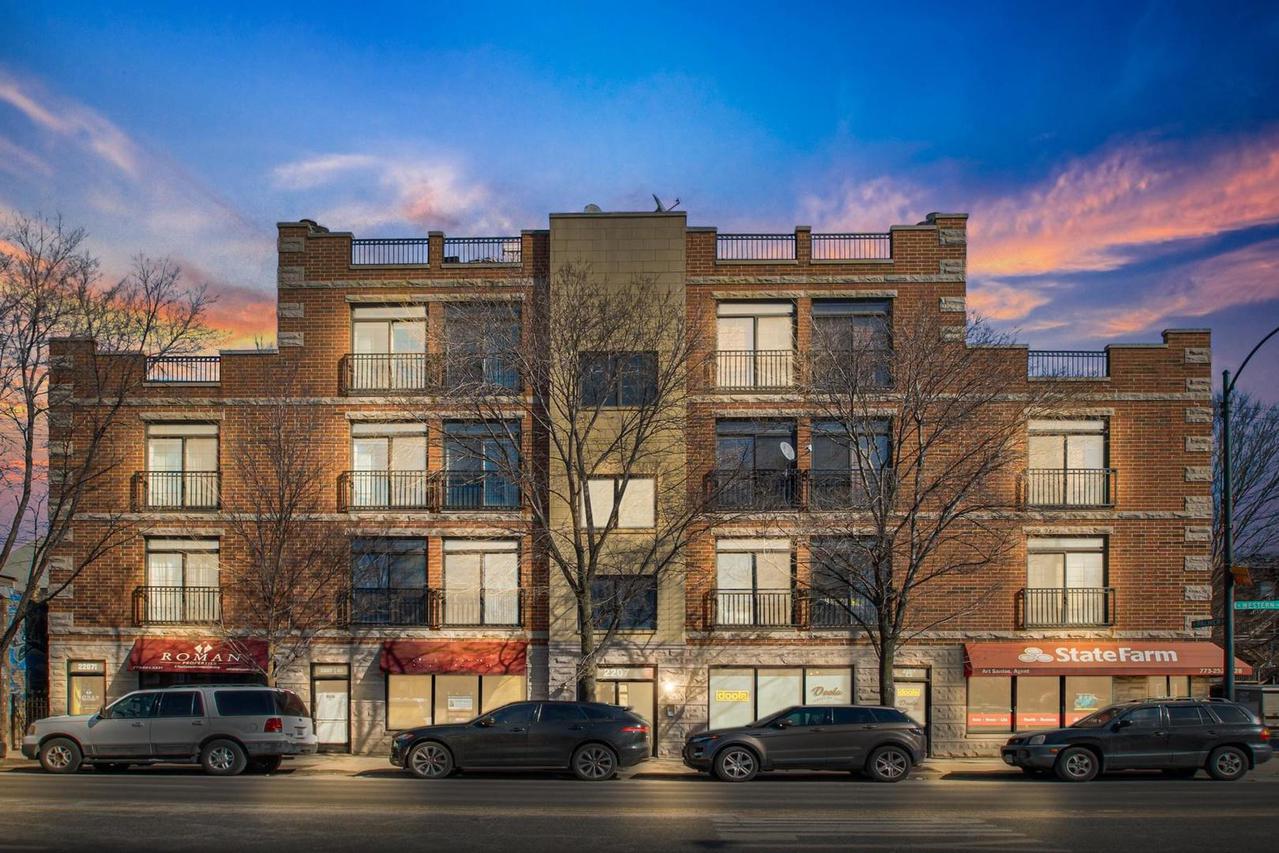 2207 N Western Ave. #3B, Chicago, IL 60647