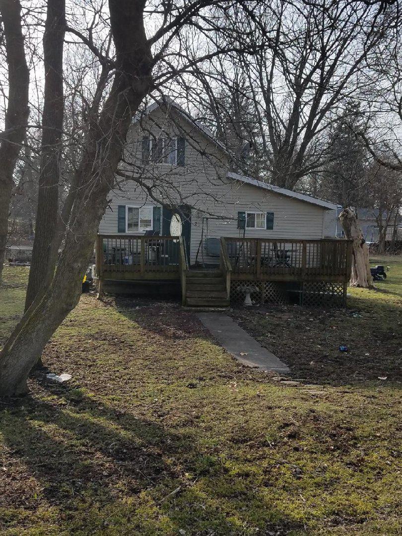 211 N Viking Vie, Lee, IL 60530