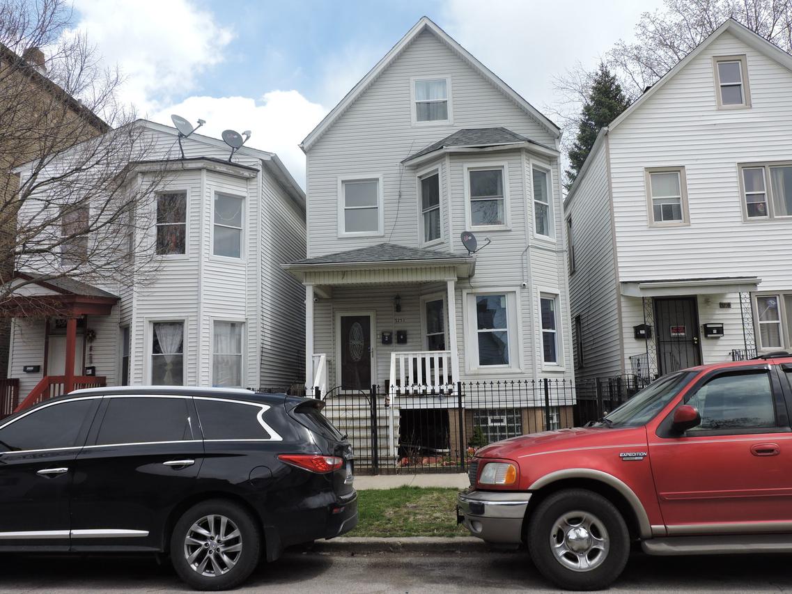 5253 S Hermitage Ave., Chicago, IL 60609
