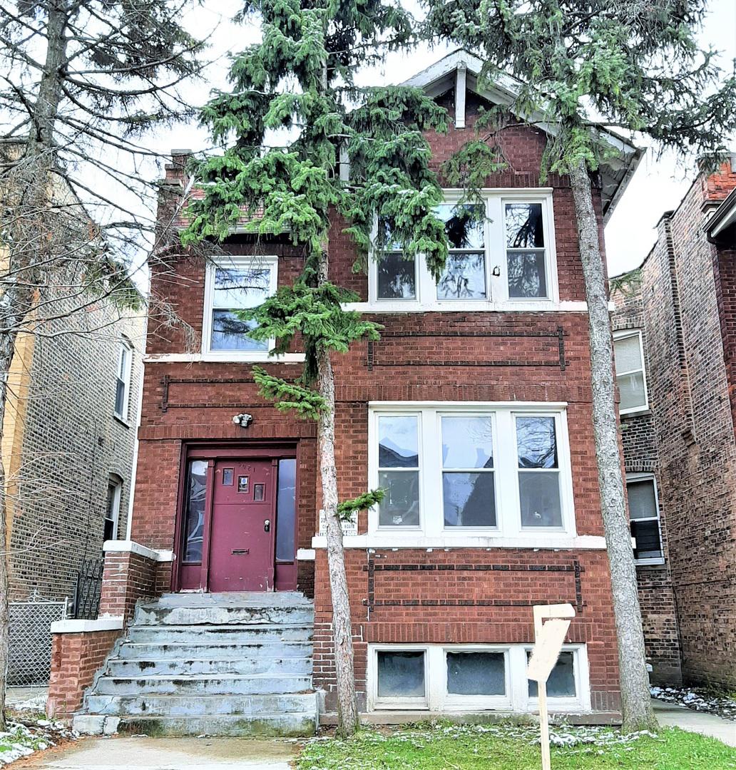 3021 N Davlin Ct., Chicago, IL 60618