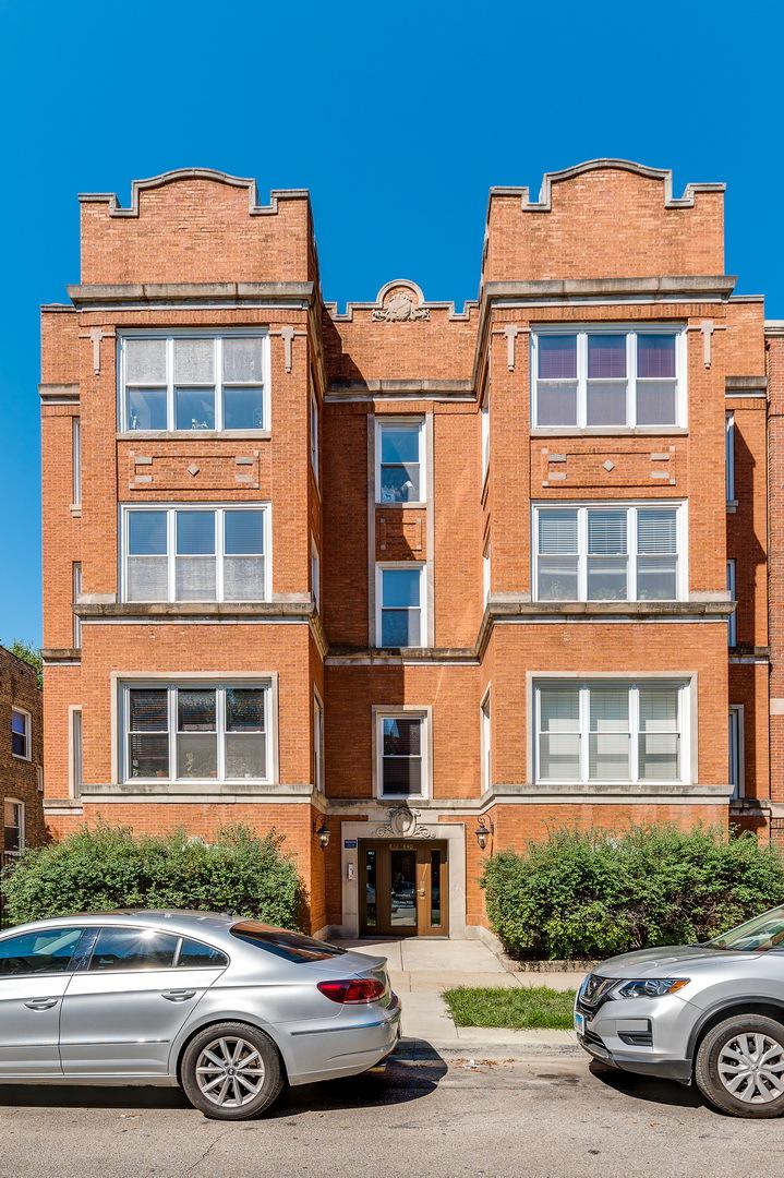 840 E 52nd St. #1E, Chicago, IL 60615