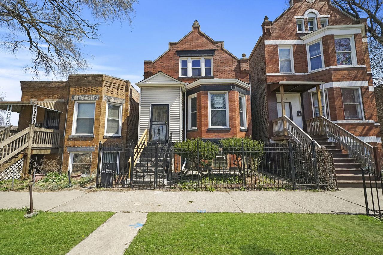 1811 S Harding Ave., Chicago, IL 60623