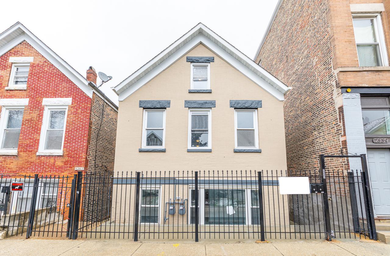 2337 S Sacramento Ave., Chicago, IL 60623