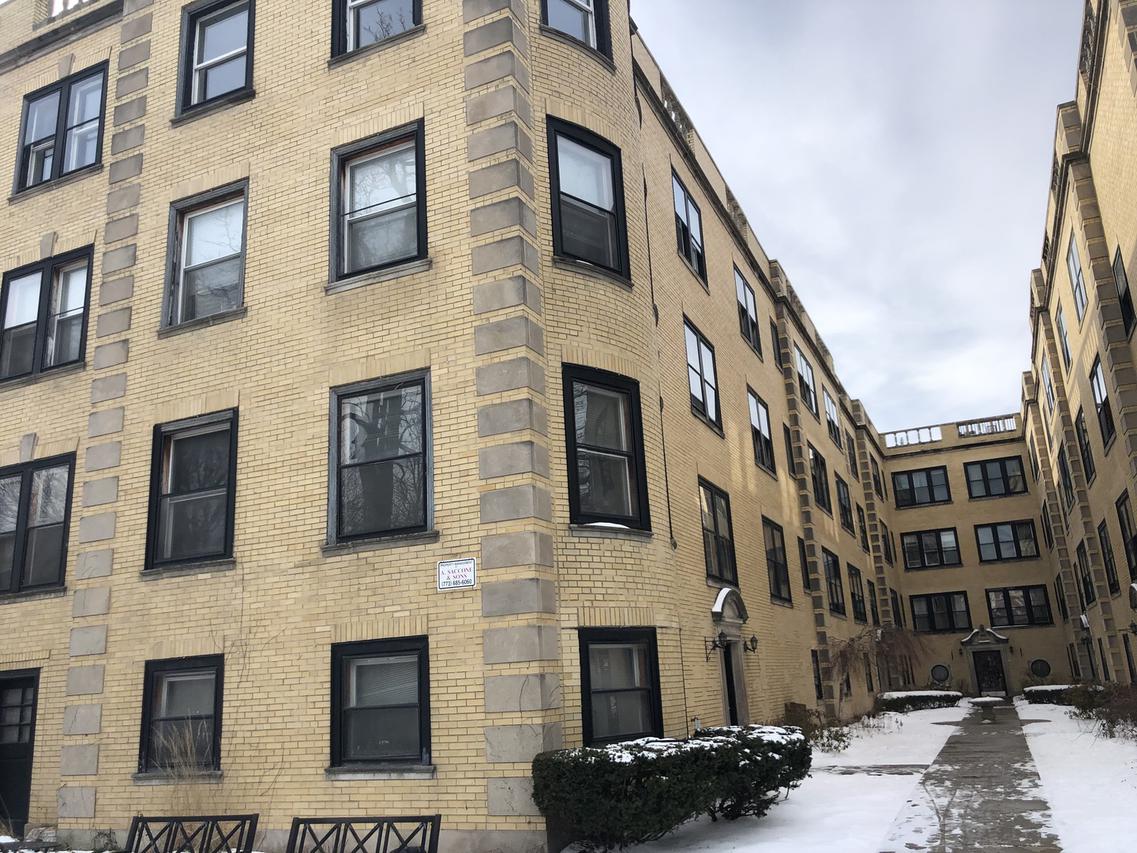 2534 N Kedzie Blvd. #101, Chicago, IL 60647