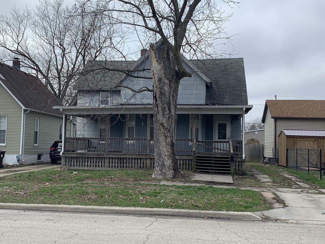 419 N Madison St., Clinton, IL 61727