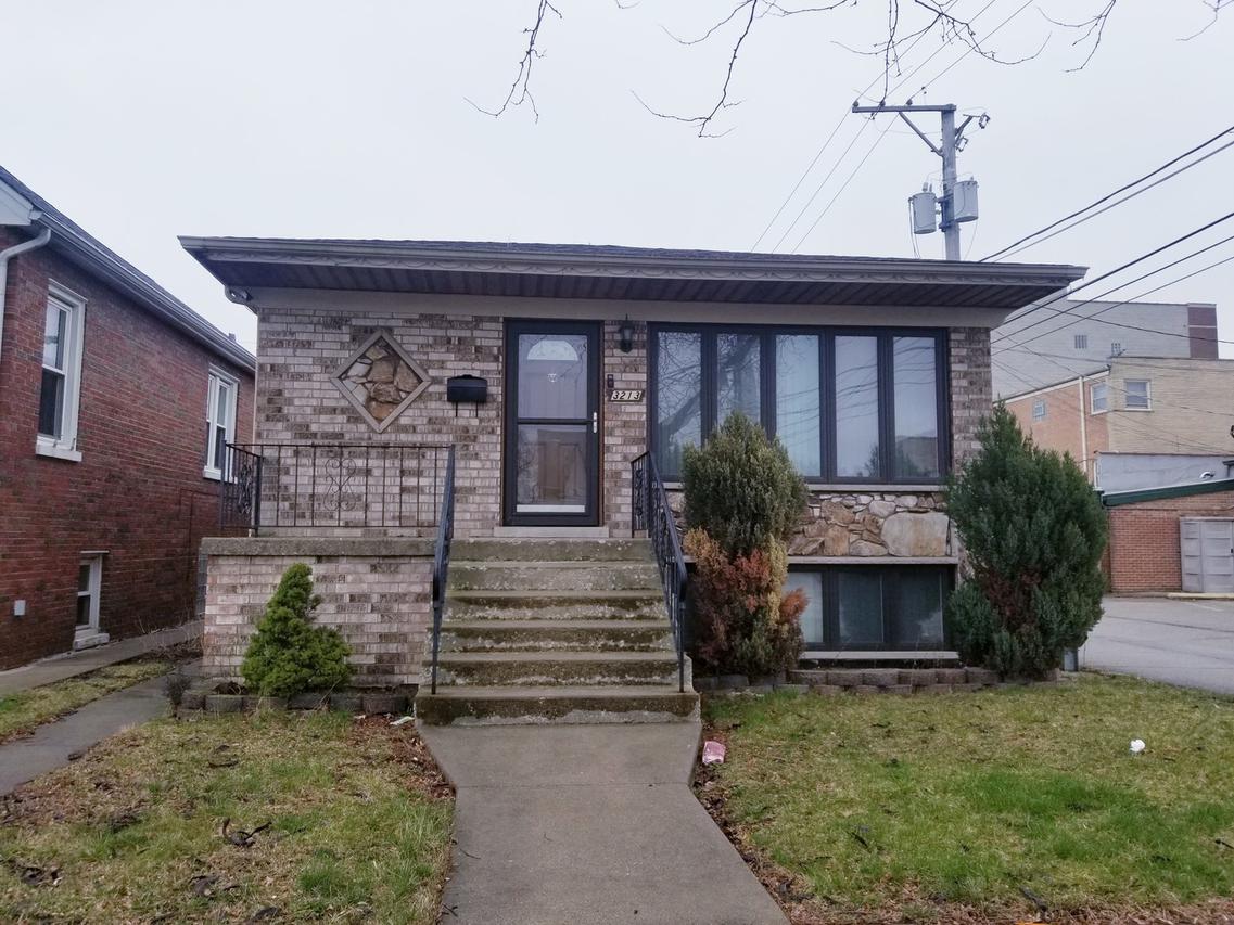3213 N Overhill Ave., Chicago, IL 60634